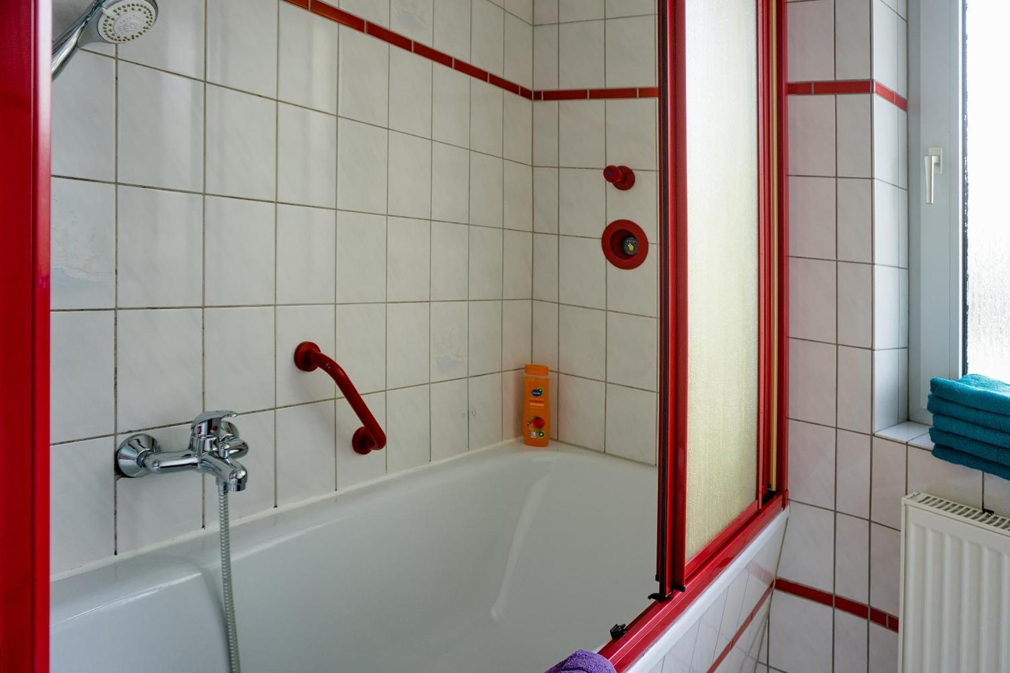 Moderne 3 Zimmer Wohnung Solingen Exterior foto